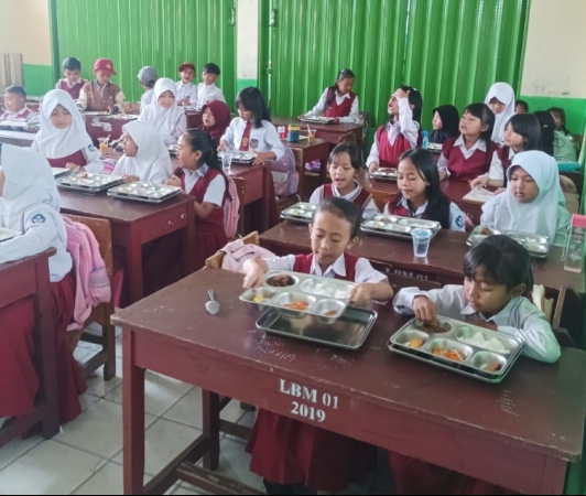 250313173739-makan.jpg